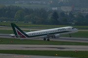 Alitalia сделала скидку на билеты в Италию и Испанию